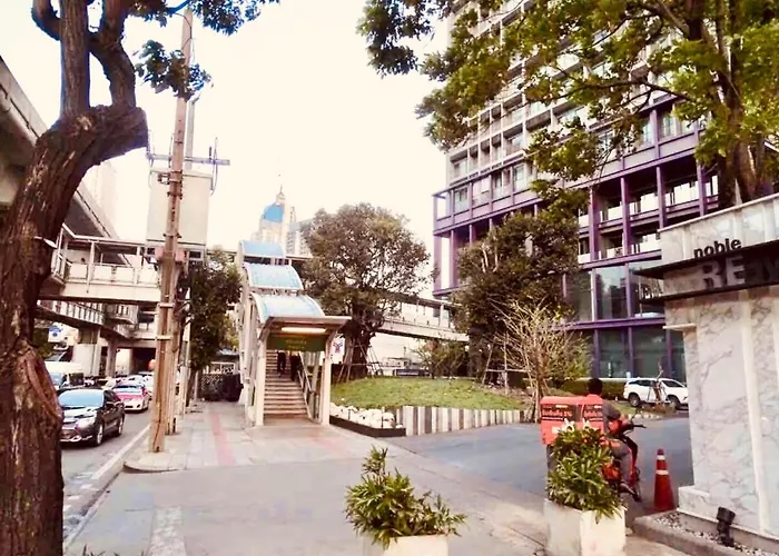 Noble Remix Thonglor - Direct Bts Access - Super Fast Wi-fi *